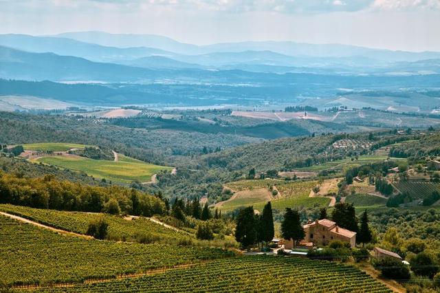 Hills and mountains in Tuscany